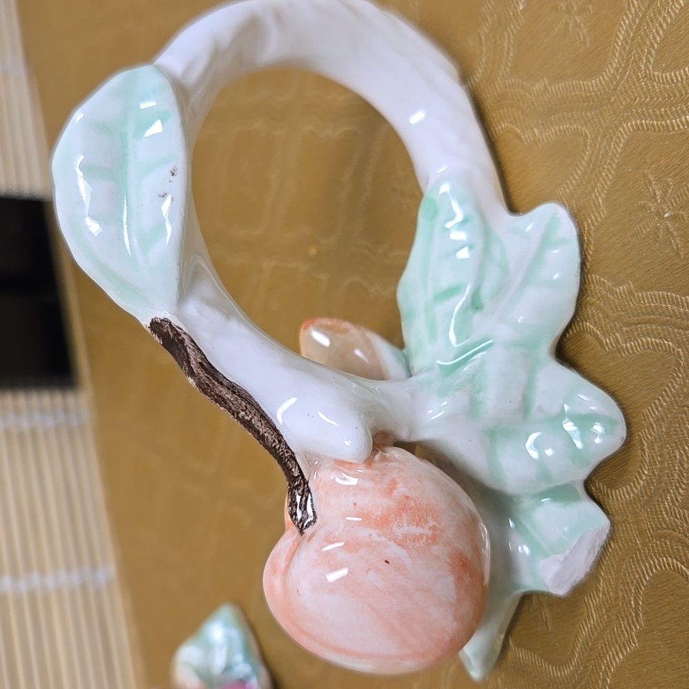 Colorful Ceramic Napkin Rings Set - Picture 3 of 11